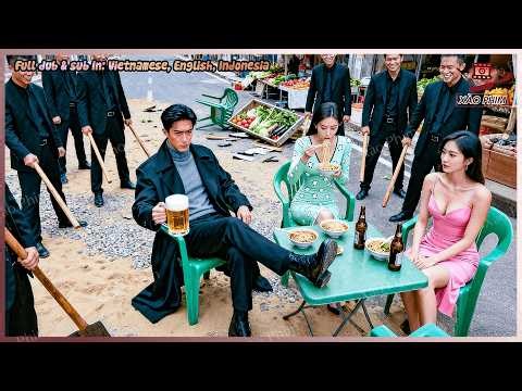 War God Dining With Family Is Stopped by an Arrogant Rich Kid—One Punch Sends Him to the Hospital