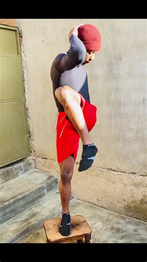 Strong Abs and Legs Workout to Boost Your Fitness