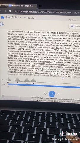 Google Docs literally has a writing report! #studytips #collegehack #studyhack #gptzero #studenthacks