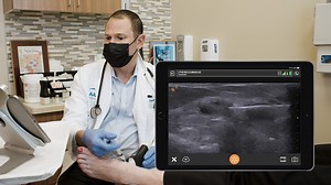 Learn How Dr. Rosenblum Uses Ultrasound-Guided Tarsal Tunnel Injection for Pain Management | Clarius | Blog Post