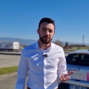 9.1K views · 36 reactions | Vous cherchez un poste dans une entreprise d’envergure? Rejoignez ECF ! Dans le cadre du développement de son activité, l’École de Conduite Française ECF recrute pour ses agences des Moniteurs Auto Ecole en Contrat Pro et en CDI ! Renseignements dans vos agences CNARM de Saint-Denis et Saint-Pierre, ou par téléphone. | CNARM | Facebook