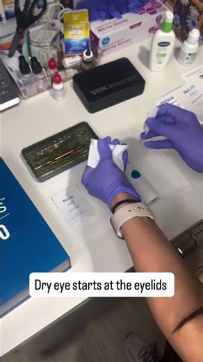 Introducing Nulids® Lid Deep Cleaning: a powerful in-office treatment designed to gently and