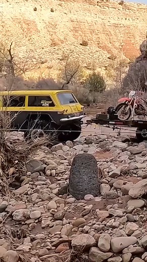 209K views · 2.2K reactions | This Jeep Broke My Winch Line! #reels #offroading #offroadrecovery #carsandtrucks #carrescue #mudrescue | Matt's Offroad Recovery | Facebook