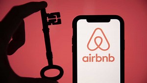 Airbnb Stock Gains After Mixed Q3 Results. 'Strong Demand' Powers Bookings Growth.