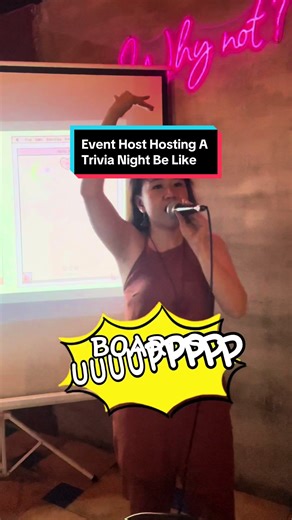 Hosting a Trivia Night: An Energetic Event Experience