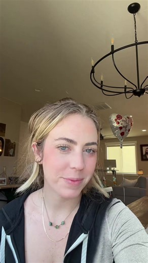 i tried to do my makeup with a new foundation stick and it was a flop 😥 not a 10/10 makeup day that’s for sure #makeup #help @bareMinerals @thrivecosmetics @dermamuse