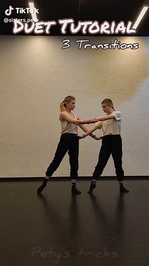 3 contemporary dance duet transitions for you to try 🤍 Follow us for more content! #dance #tutorial #contemporary #contemporarydance #duet