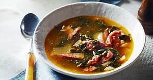 Ham hock soup