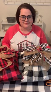 333K views · 3K reactions | How to make super cute Outdoor Pillows with Vinyl Table Cloths. The link to my shirt is right here >https://lizzyanderindesigns.com/collections/apparel/products/true-story https://lizzyanderin.com | Lizzy and Erin | Facebook