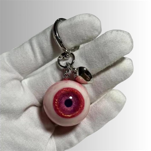 Creepy Eyeball Keychain | Horror Gothic Key Ring | Halloween Gift | Evil Eye Charm | Spooky Bag Charm | Handmade Resin Keychain - Etsy