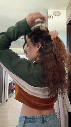 Peinado fácil para rizos: Aprende el truco perfecto
