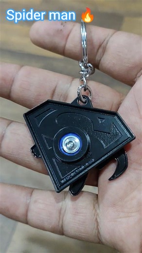 New super man keychain spinner 🔥 #keychain #spinner #superman #dc #spiderman