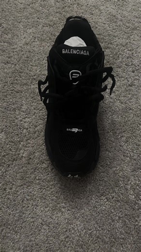 StockX Kicks Review: What I Ordered vs. What I Got