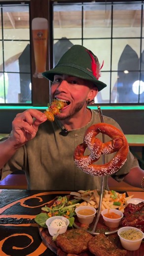 Oktoberfest foods at Krush Brau Park🇩🇪🍻