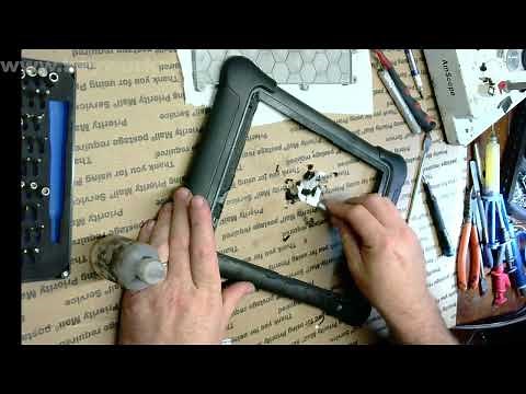 Broken screen replacement on AUTEL automotive diagnostic scanner