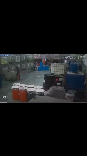 Hse India on Instagram: ""Electrostatic Discharge: The Invisible Fire" At the heart of flammable liquid handling operations, where every spark and every static charge holds the potential to ignite disaster, lies a silent yet deadly phenomenon: fire caused by electrostatic discharge. This isn’t a fire that starts with visible flames, but one born from invisible forces — charged particles silently building up as materials move and rub against each other. During tank filling or fluid transfers, sta