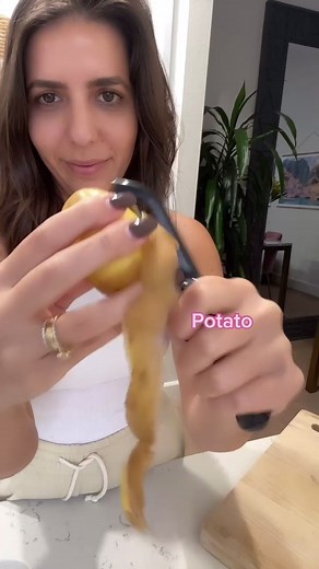 PCOS-Friendly Potato & Leek Soup Recipe