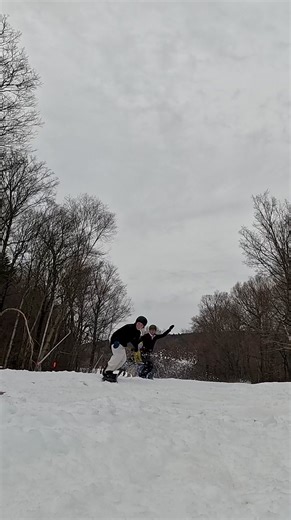 WE ARE OPEN‼️🙌 Grab your friends & come ride! Gate House spins daily 9am-4pm 7 days a week - see ya soon! 📹: GoPro #gopro We’ve also got the Big Kicker Rail Jam & Season Kick-Off Party tonight at Mt Ellen, 5pm-9pm with live music featuring the Party Crashers! | Sugarbush Resort
