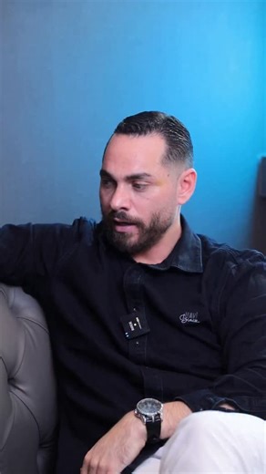 Ali Makki on Instagram‎: "الاسرائيلي ما عم بفاوض بل عم يحتّل @alibarakatphotography #forex #trading #investment #forextrading #أسواق_مالية"‎