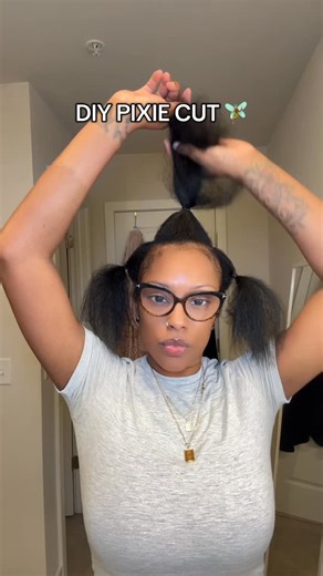 Growing My Edges ✨ on Instagram: "DIY Pixie Cut 🧚🏽‍♂️ 💕 cuz I don’t need a Hey Boo Text 😂 . . . . #tractionalopecia #alopecia #pixie #pixiecut #pixiecuts #pixiehaircut #pixiehairstyles"