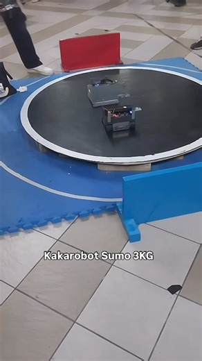 KAKAROBOT ID on Instagram: "Selain line follower di dunia kompetisi robotika indonesia ada juga namanya robot sumo. Kami menyediakan robot sumo 3kg dan 1kg. Dengan robot ini dapat melatih muscle memory dan kemampuan strategy kalian loh! . . . #robot #robotics #teknikelektro #engineering #electronics #tech"