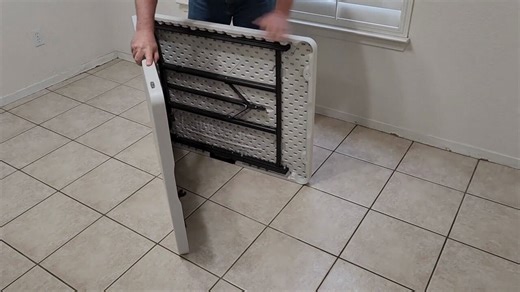No-build folding table makeover