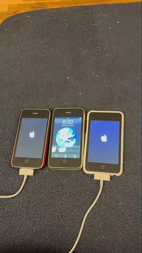 iPod touch 2 on iOS 4 vs iPhone 3G on iPhoneOS 2 vs iPhone 3GS on iOS 6