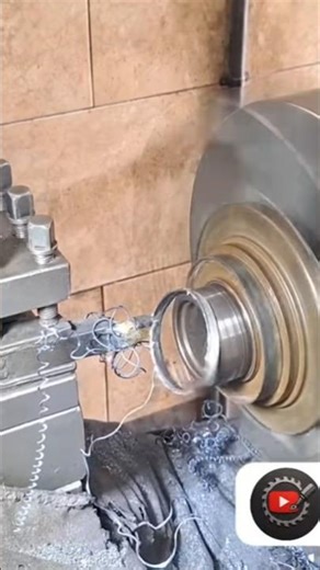 🔧 Turning a loader part like new! #machining#machining#machining_training