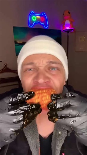 Eating $100 of Spicy Seafood