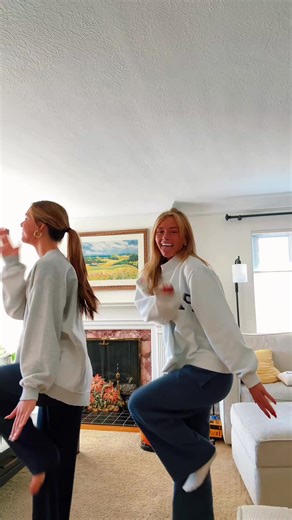 did we hit that 🤙🤙 @libby weiss | dances with 2 people