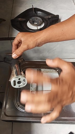 Penting banget buat perawatan kompor supaya tetap awet&api biru👍🥳 #komporgas #tutorialgas | Amin Somantri