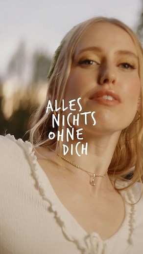 Die Schule der magischen Tiere on Instagram: "Habt ihr das Video von @thisislealea zu "Alles nichts ohne dich" schon gesehen? DIE SCHULE DER MAGISCHEN TIERE 3 🍿 Ab 26. September 2024 im Kino! #dieschuledermagischentiere #dsdmt #schuledermagischentiere #Kinofilm #MagischeTiere #dieschuledermagischentiere3"