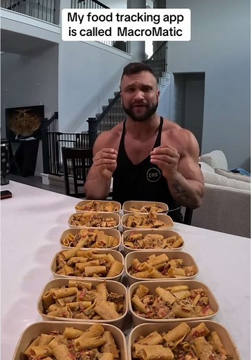 472 calories 44g protein 9g fat 57g carbs makes 12 meals! Try out my cookbook Meal plans MacroMatic is my app on Apple 🏬 @Stealth Health Life for the idea ingredients list. Blackened Chicken: 1344g (40oz) chicken breast, salted Blackened or Cajun Seasoning* *HOMEMADE BLACKENING SEASONING: 2 tablespoons paprika 1 tablespoon onion powder 2 teaspoons garlic powder 1 teaspoon ground black pepper 1 teaspoon dried oregano ½ teaspoon dried thyme 1/2 teaspoon cayenne Vegetables/Aromatics: 4-5 diced bel