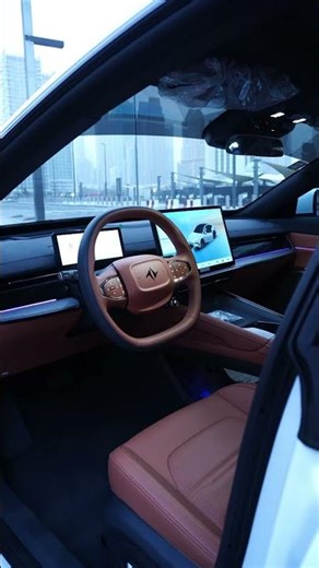 Luxury that listens to you. Yipai 007