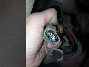 Lexus RX400H. height control sensor B2416.