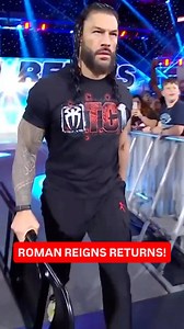 The return we’ve all been waiting for!!! ☝️☝️☝️ #WWERaw | WWE