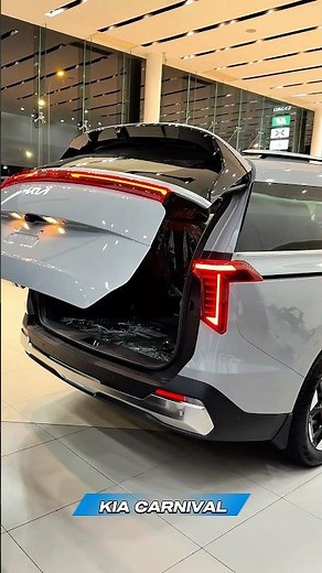 Kia Carnival 2025 Review Grey Color