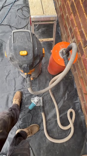 Mortar raking dust extraction set up | Bricklayer Depot