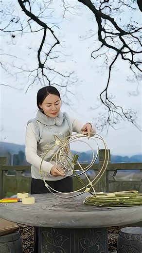 Chinese Intangible Cultural Heritage, this woman makes bamboo balls by hand. #tradition