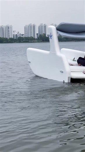 Exploring the Inflatable Yacht Experience