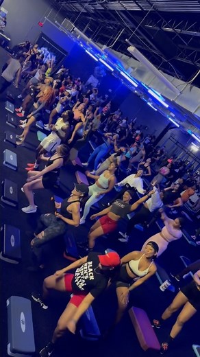 I Need Some Song Request For Tomorrow 😩 Each & Every Thursday 7:30PM EST @theloftatlanta 💪🏾 275 Decatur Street Atlanta Ga 30312 - 🚨 In Person & At Home Registration In Bio 💪🏾 📲WORKOUT W/ US FROM HOME 🏡{Link In Bio} #StepAerobics #workout #athomeworkouts #training #ATL | E.J. Houston