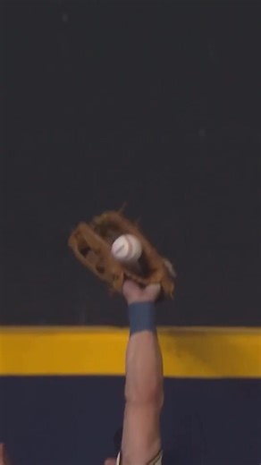 Wow!!! 🤯 📹: MLB | news.com.au Sport