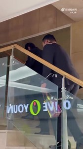 Lee Minho llegando a Lotte Cinema para la presentación de la película "Omniscient Reader´s Viewpoint: The Prophecy" [Video #1] CR. logo #LeeMinHo #이민호 #omniscient_readers_viewpoint #YooJungHyuk Rosy 🦁 | Minoz Mexico Official