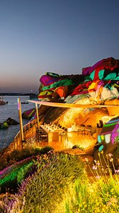 Savor the sunset at the Dom Pérignon Prestige Table 🌅 Book your experience before September 7th for an unforgettable night 🥂 Info & Reservation: 39 3486455320 restaurant@phibeach.com 📍Baja Sardinia @luciano_guidi #PhiBeach #PhiRestauran #FineDining #DomPérignonPrestigeTable #DinnerPortoCervo #DinnerCostaSmeralda #DinnerByTheSea | Phi Beach