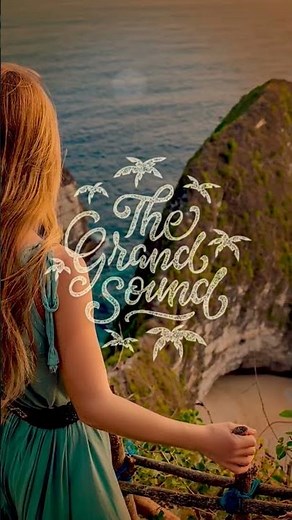 Melodic House Mix 🌊 'Endless Waves' · Relaxing Deep House Set 🎶 #shorts