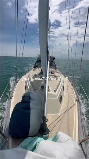 This is what it’s all about✌️❤️⛵️ #atlantic #sail #sailing #islandlife #lifeatsea #boatlife