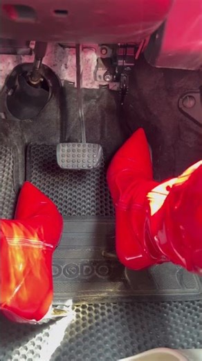 Driving in Red Knee High #panties #kneehighboots #tiktokviral #leatherboots