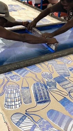 44K views · 618 reactions | Talented screen printers (and artists) Samson and Craig producing some incredible fabric in the studio. Blue Dillybag print - how good are the colours on this one!  Fabrics are available through out Etsy store (link in bio ) | Injalak Arts Gunbalanya | Facebook