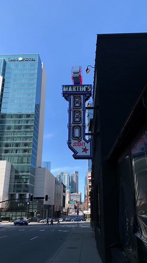 Martin's BBQ Nashville: Best Brisket You'll Ever Have!