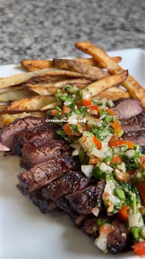 Alexis Moton | B.S. Health/Exercise Science on Instagram: "Chimichuri Steak Frites 🥩🫑 Comment “RECIPE” If you want the full recipe! *Must be following* If you’re struggling in nutrition and want some 1:1 guidance, click the 1:1 Online Coaching link in my bio to sign up. I offer a personalized nutrition program, workout programming, discipline/accountability help, + so much more #dinner #foodporn #explore #healthyrecipes"